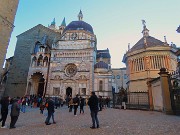 43 Santa Maria Maggiore, Cappella Colleoni, Battistero